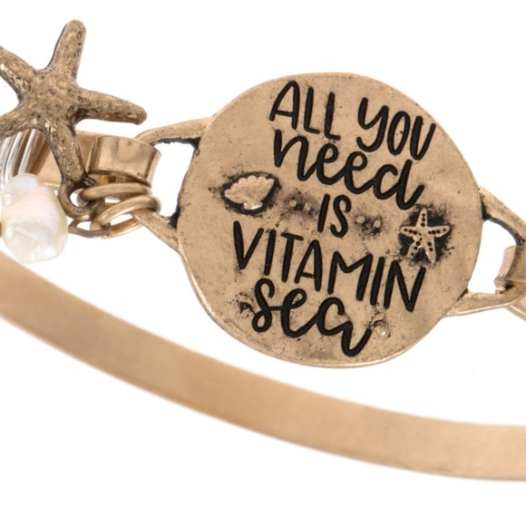 sunsparkles Jewelry - 🟠3/$25 "All you need is Vitamin Sea" bracelet